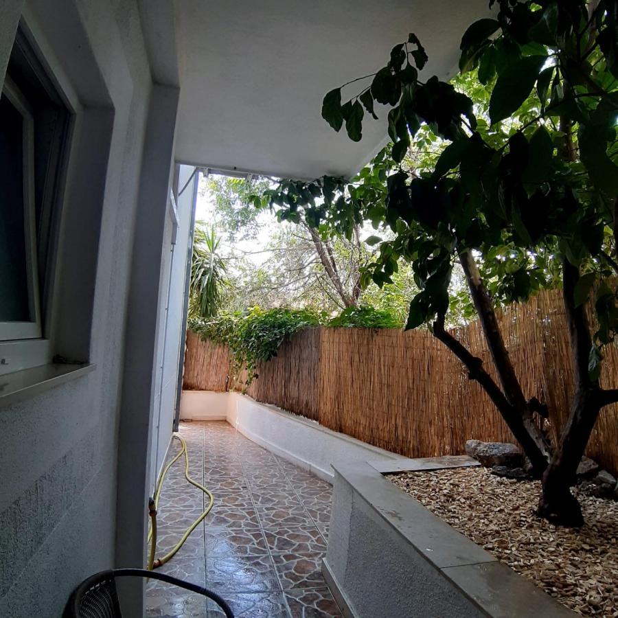 Apartments Duce Duće Exterior foto