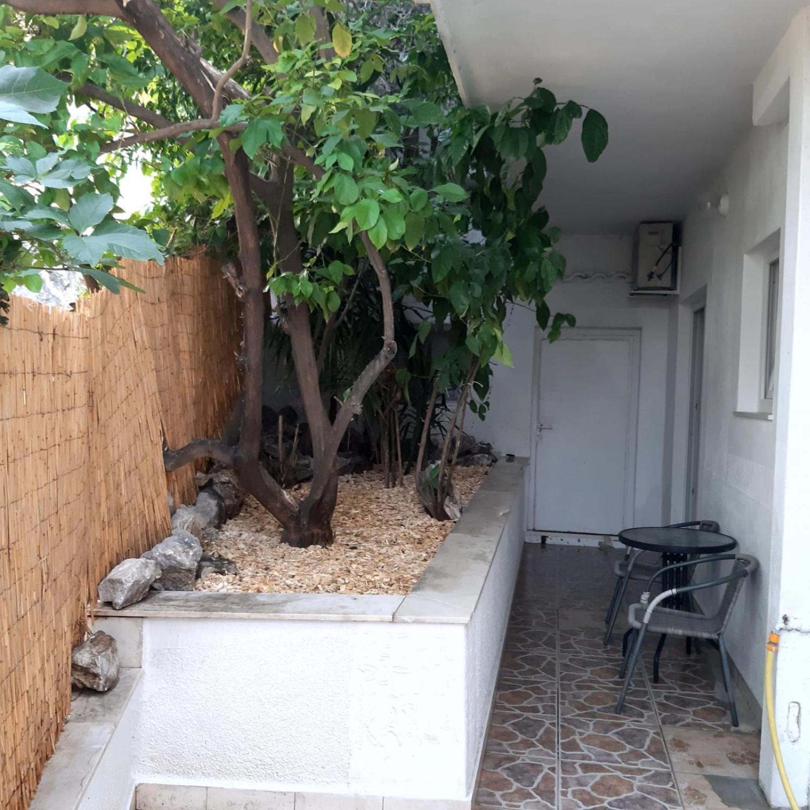 Apartments Duce Duće Exterior foto